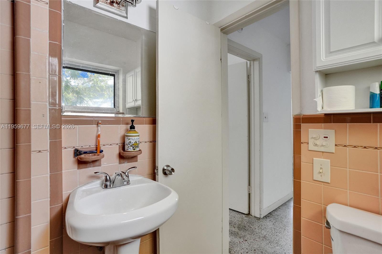 RIVERDALE - Residential