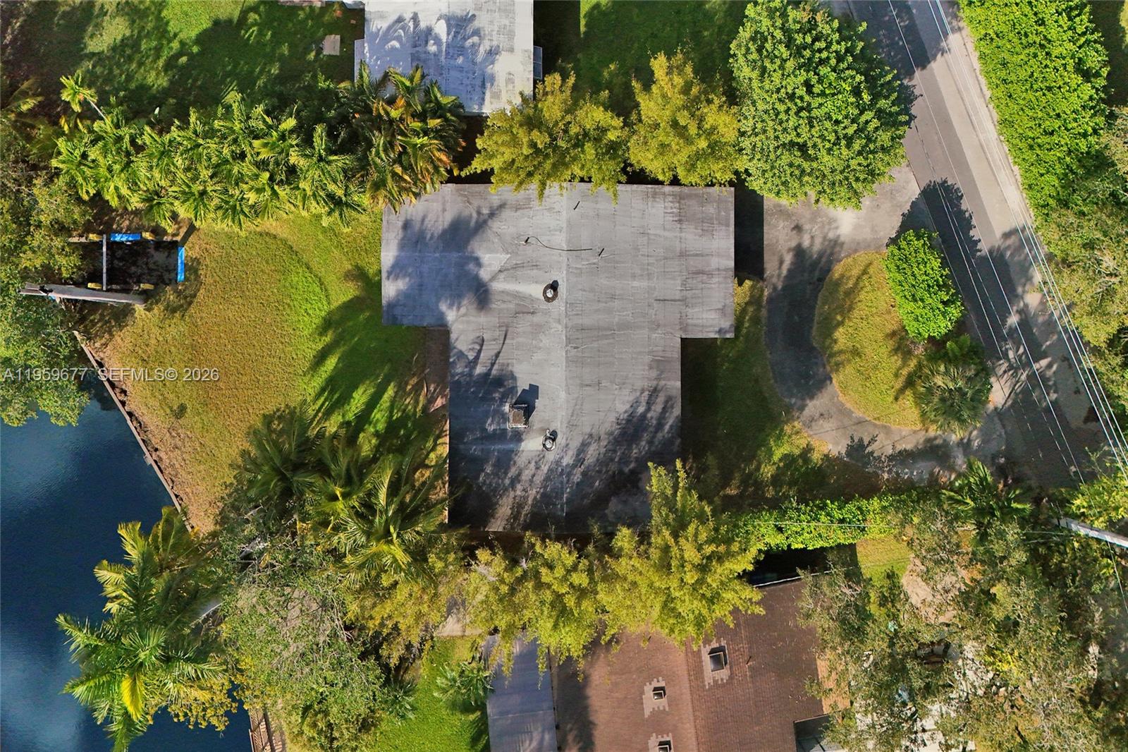 RIVERDALE - Residential