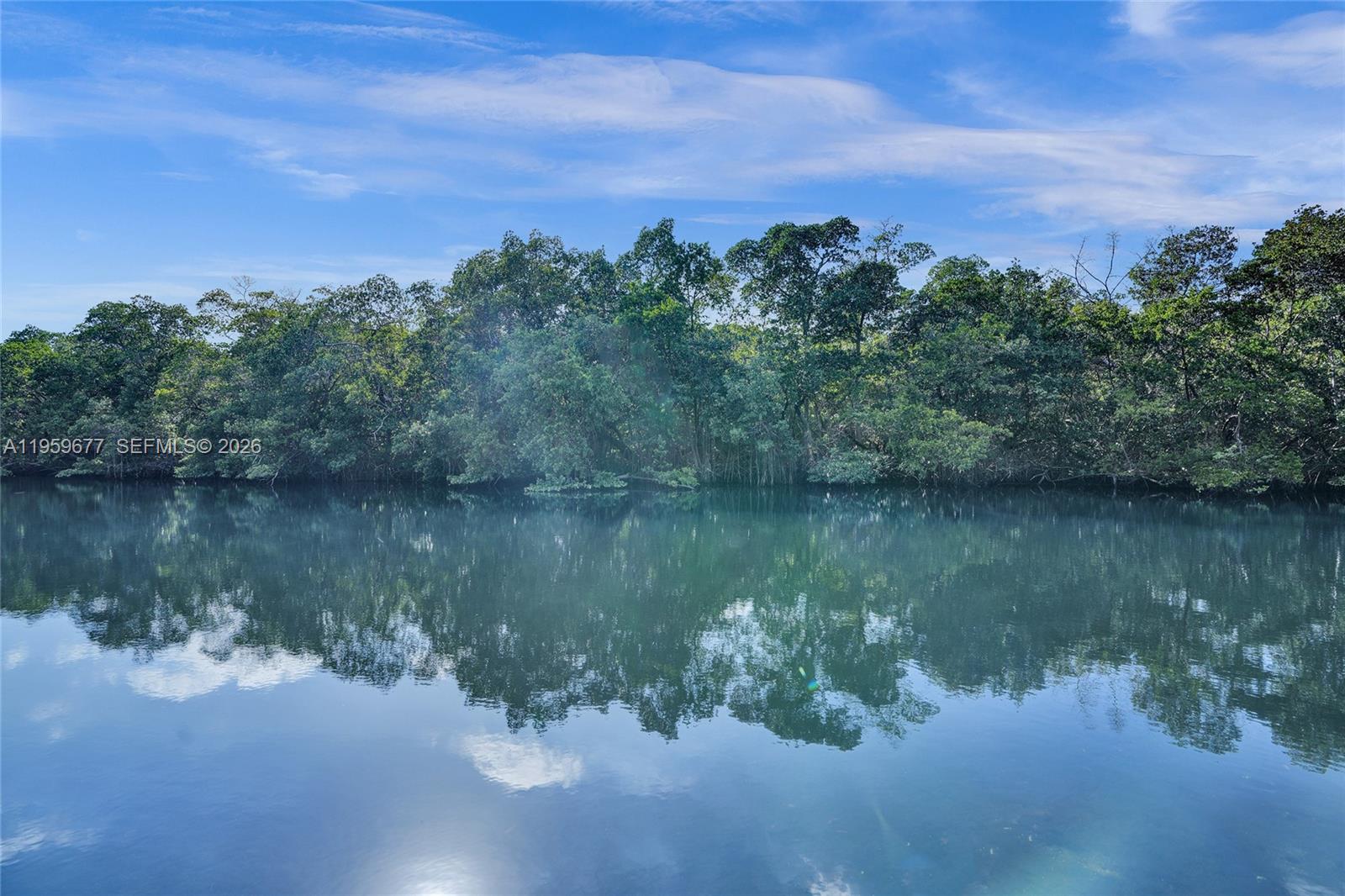 RIVERDALE - Residential