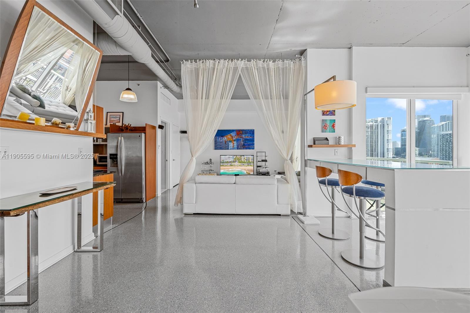 NEO CONDO - Residential Lease