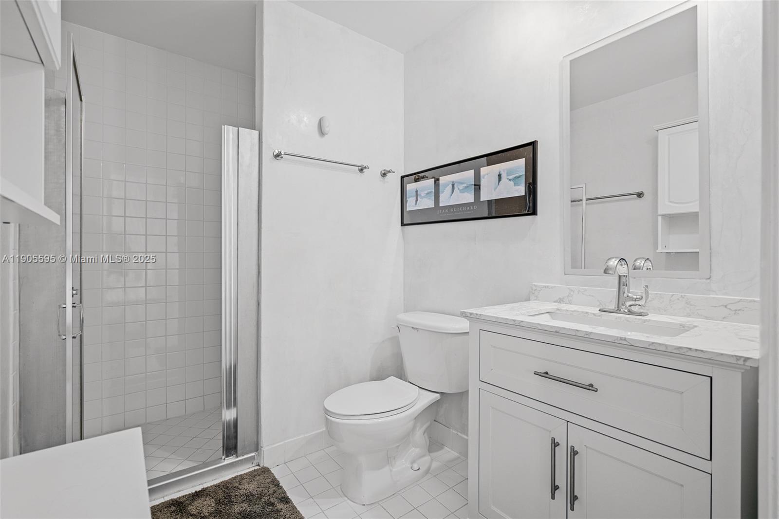 NEO CONDO - Residential Lease