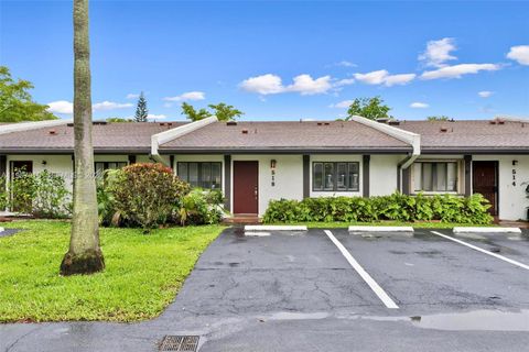 518 NE 199th Ln 3R Miami FL 33179