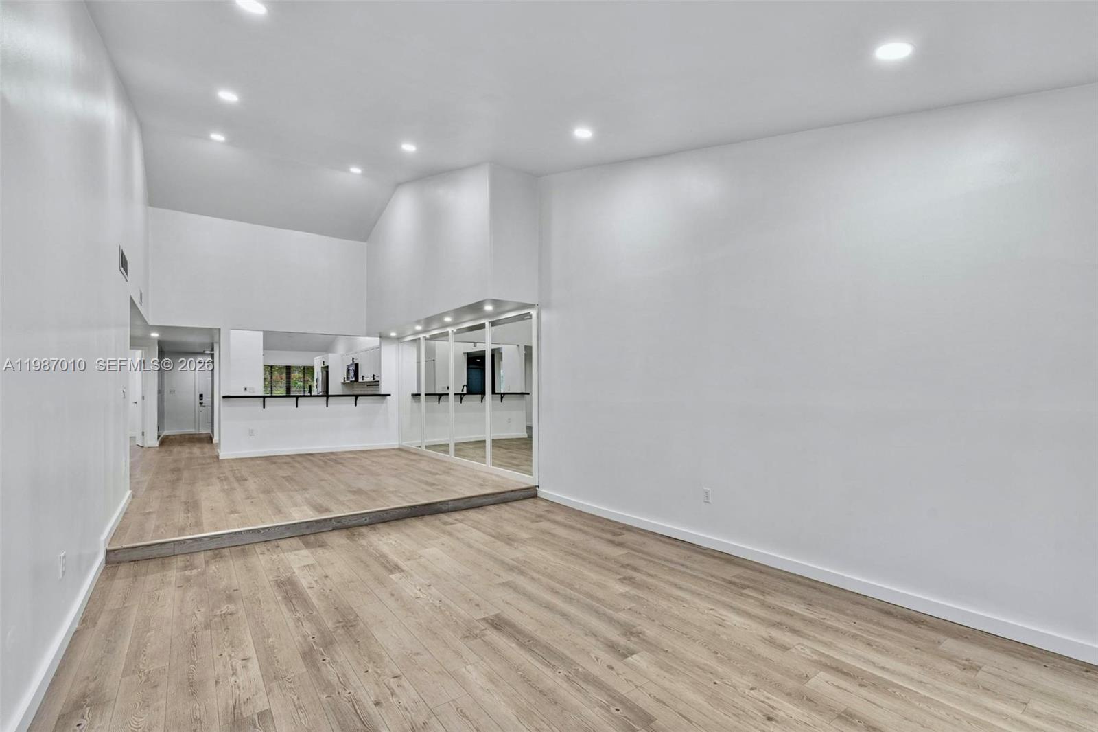 SANDPIPER AT CALIF CLUB C - Residential Lease