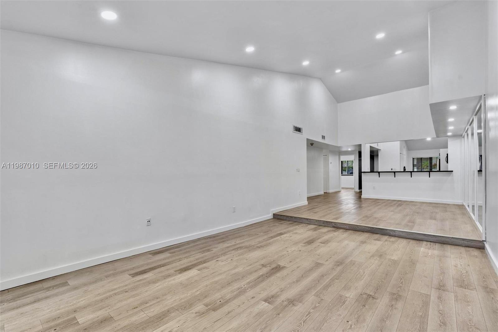 SANDPIPER AT CALIF CLUB C - Residential Lease