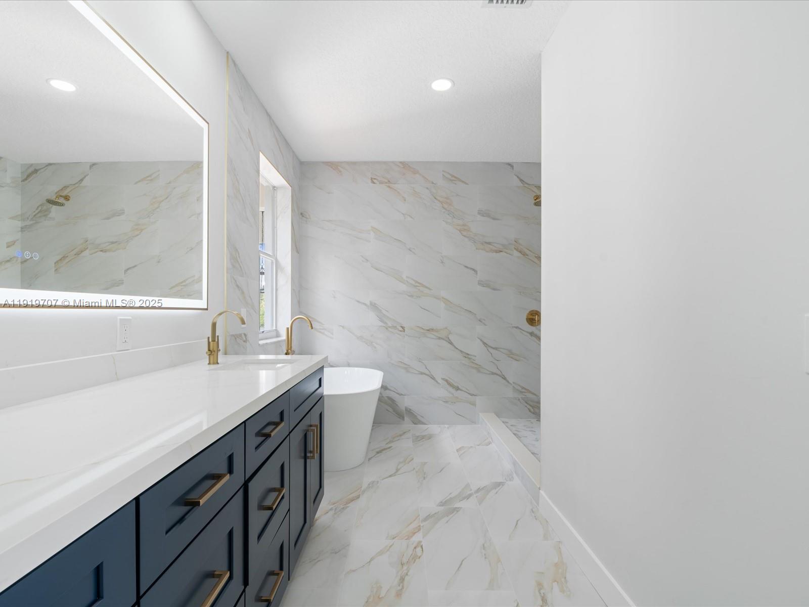 WINSTON TRAILS PAR 11 PH - Residential