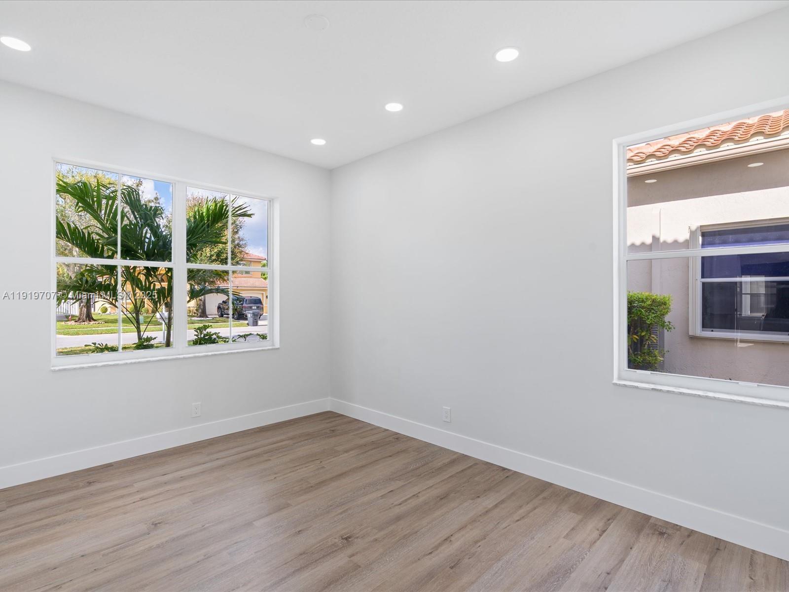 WINSTON TRAILS PAR 11 PH - Residential