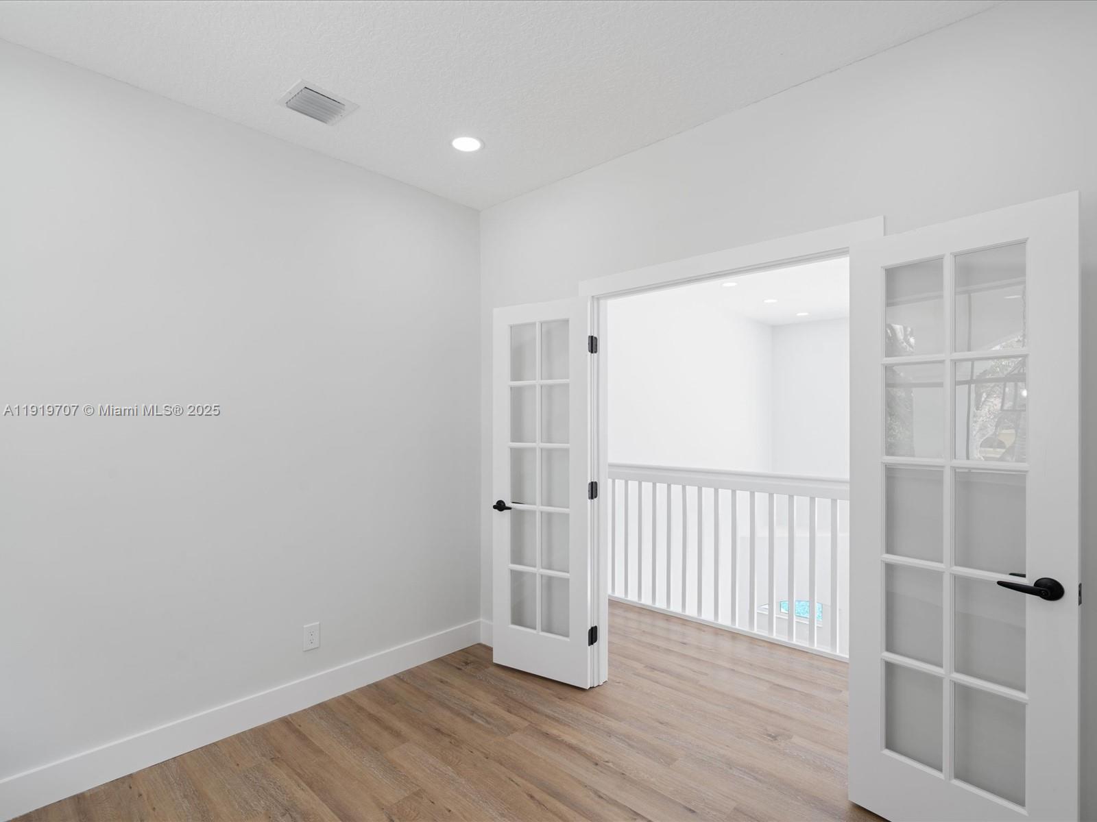 WINSTON TRAILS PAR 11 PH - Residential