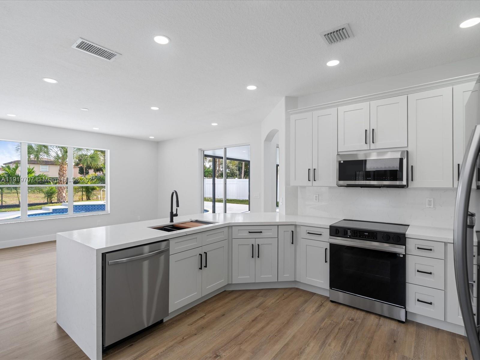 WINSTON TRAILS PAR 11 PH - Residential