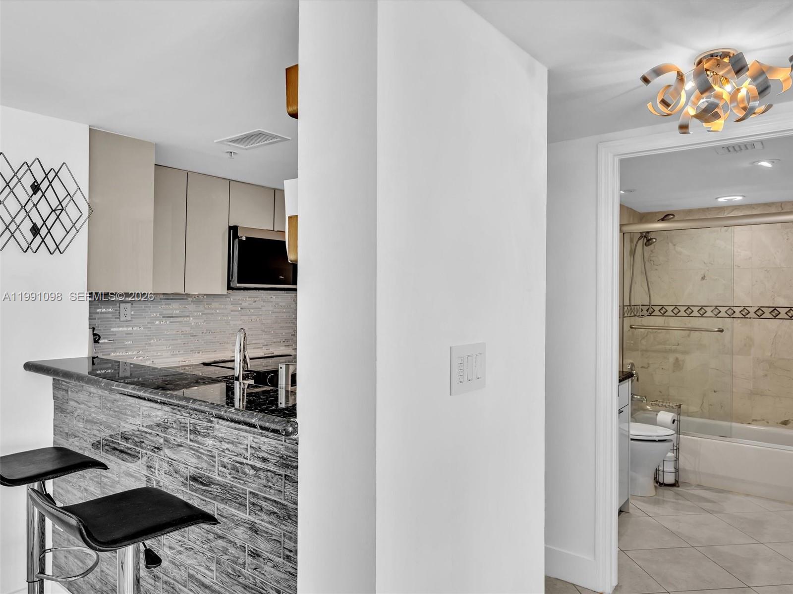 THE FLORIDIAN CONDO - Residential