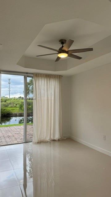 PEMBROKE CAY CONDO - Residential Lease