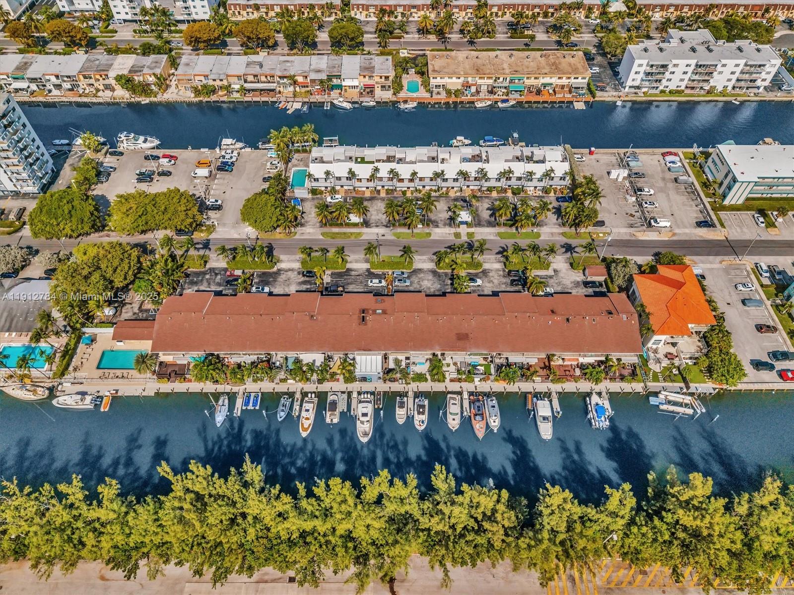 EASTERN SHORES - Residential