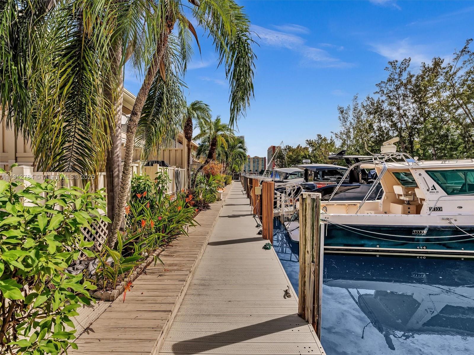 EASTERN SHORES - Residential