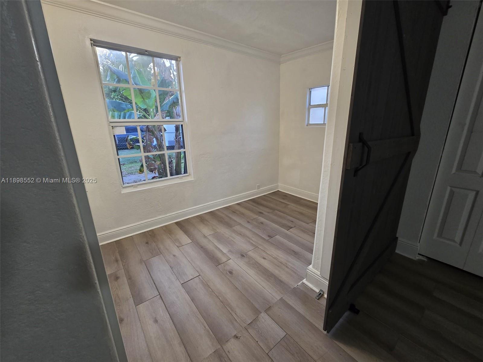 MELROSE HEIGHTS - Residential Lease