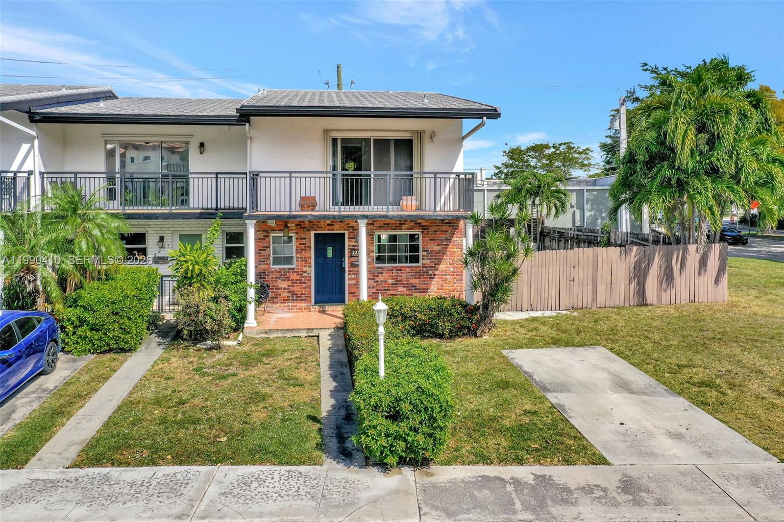 COLLONADE CONDO - Residential