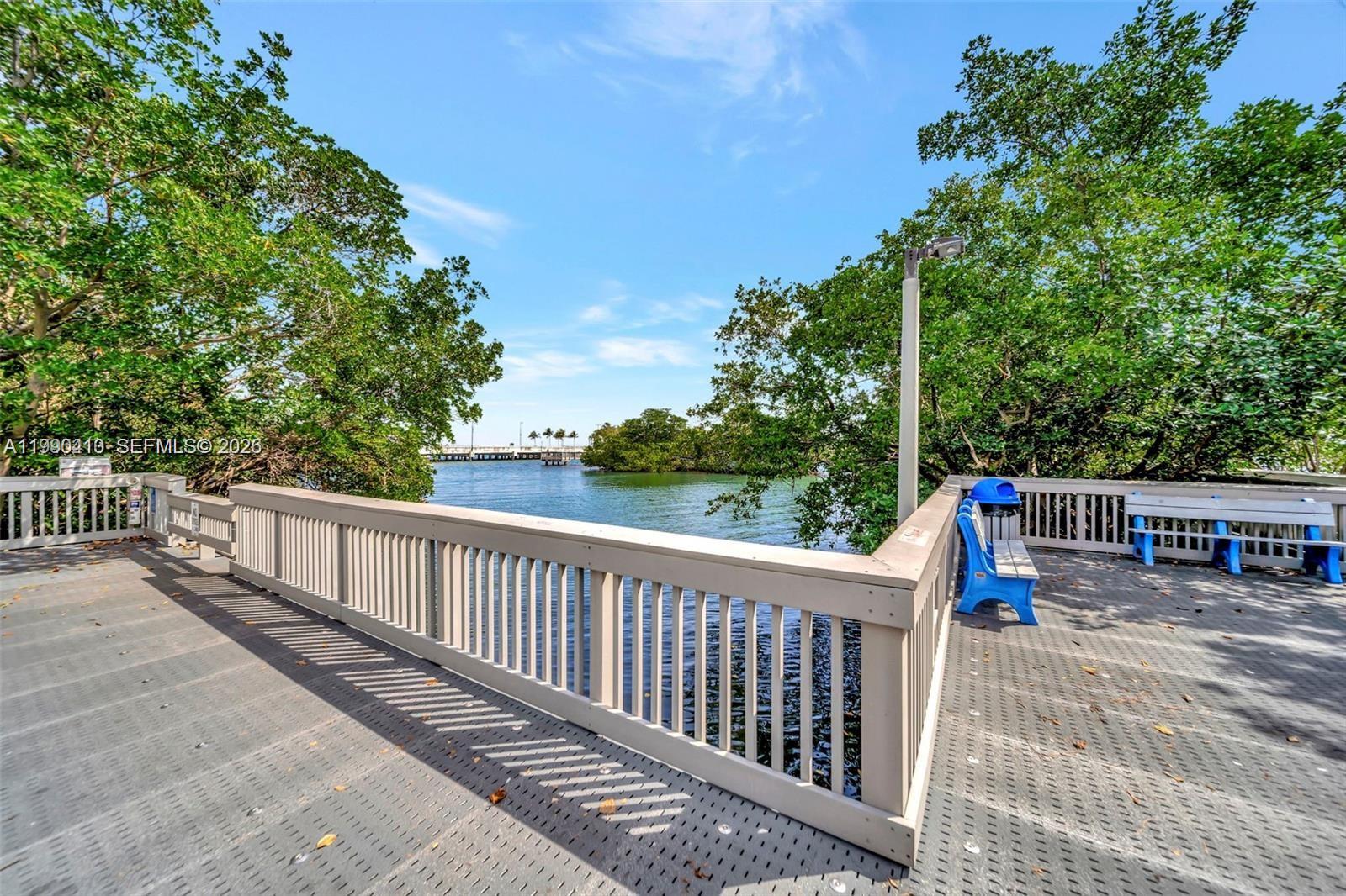 COLLONADE CONDO - Residential