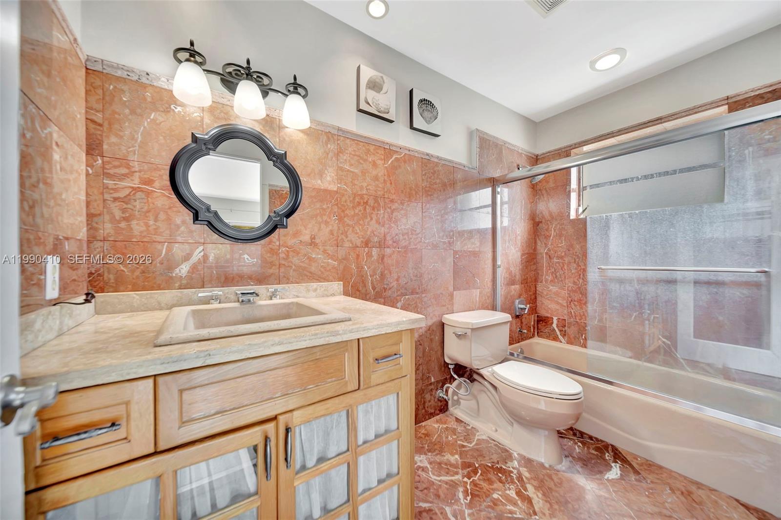 COLLONADE CONDO - Residential