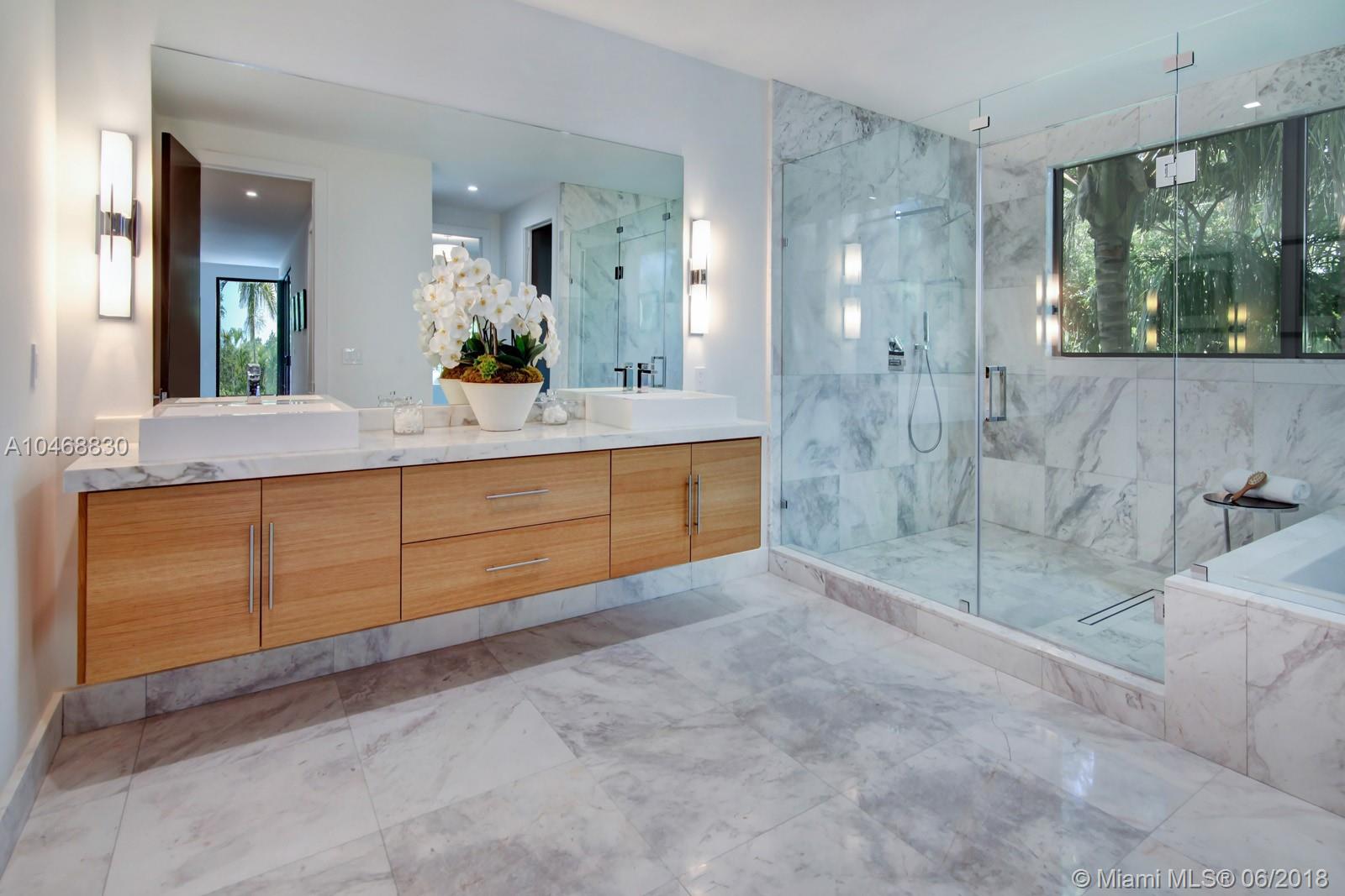 SUNSHINE VISTAS - Residential