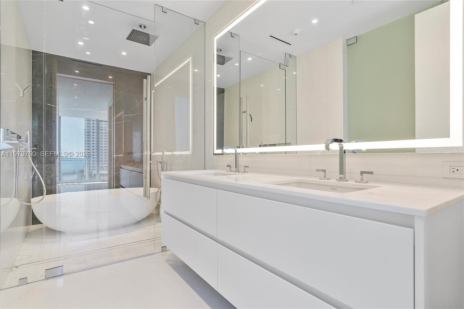 Aston Martin Residences - Residential