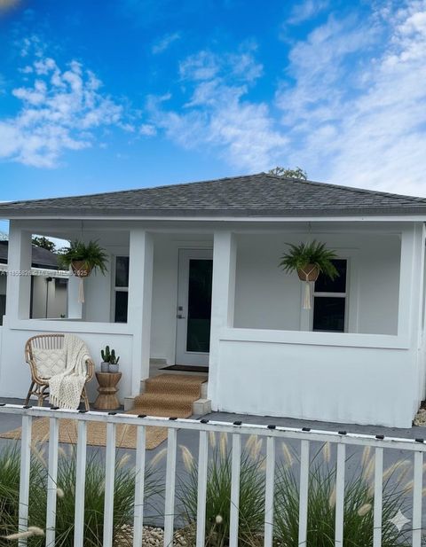 81 NW 44th St N/A Miami FL 33127