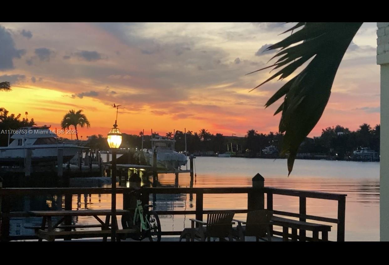Rental Property at 8540 Byron Ave 1A, Miami Beach, Miami-Dade County, Florida - Bedrooms: 1 
Bathrooms: 1  - $2,200 MO.