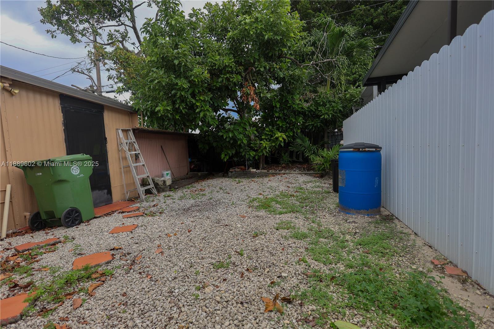 HIALEAH HOMESITES 1ST ADD - Residential