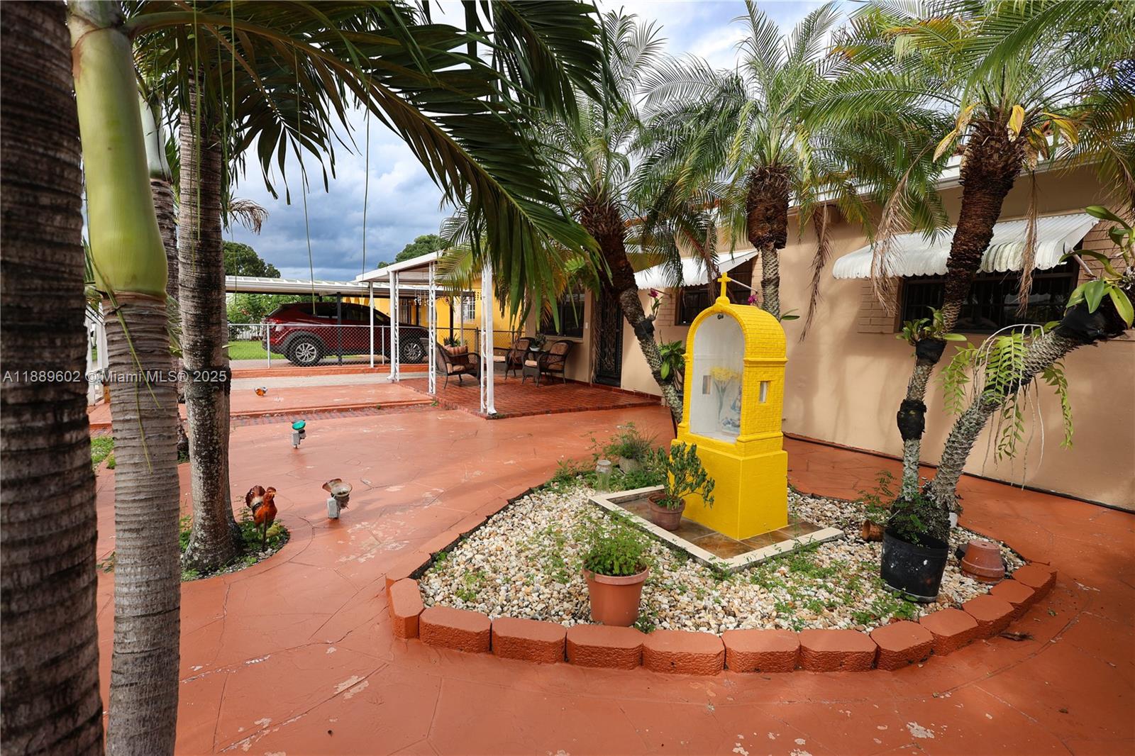 HIALEAH HOMESITES 1ST ADD - Residential