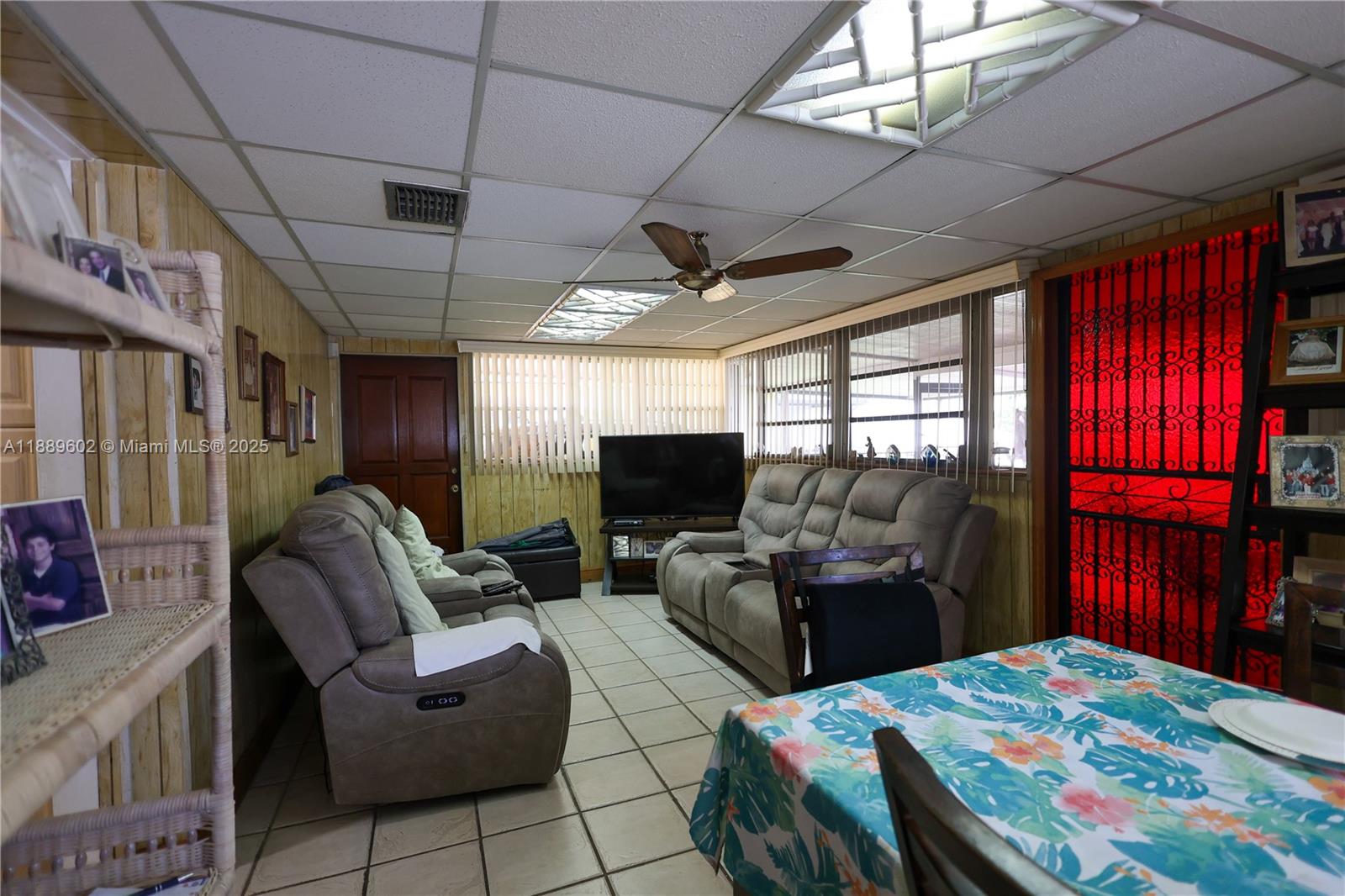 HIALEAH HOMESITES 1ST ADD - Residential