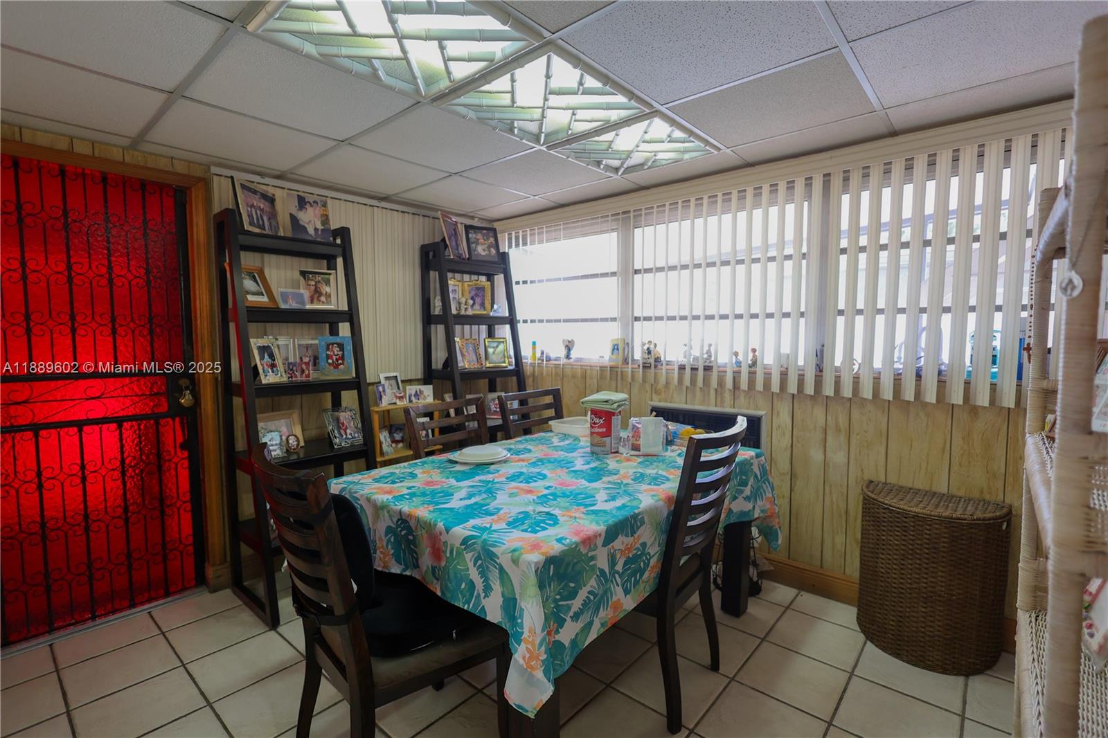 HIALEAH HOMESITES 1ST ADD - Residential