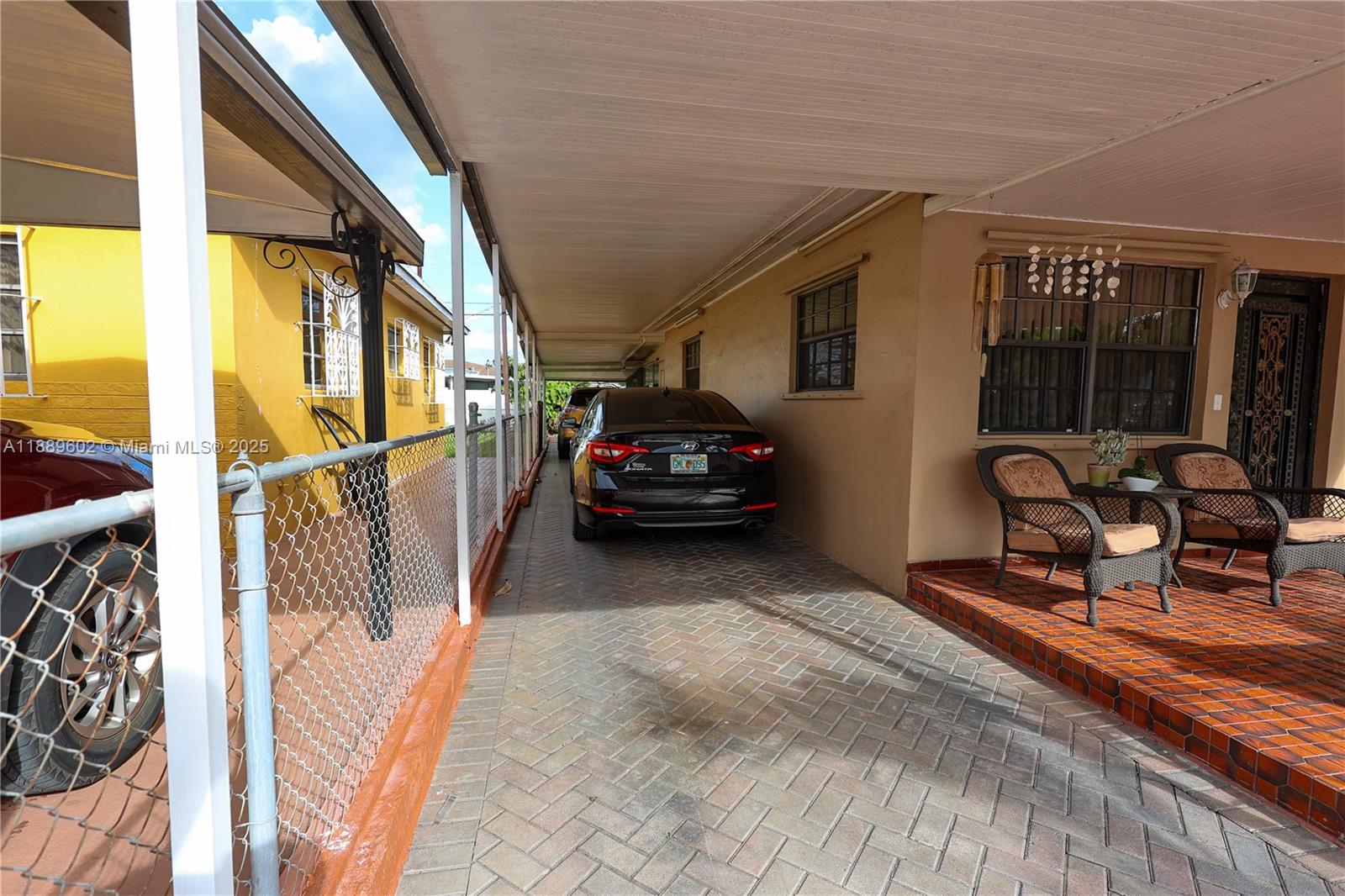 HIALEAH HOMESITES 1ST ADD - Residential
