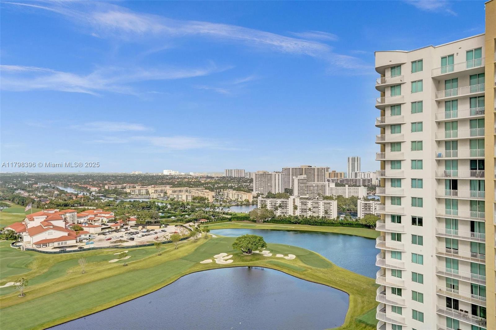 DUO CONDOMINIUM WEST - Residential