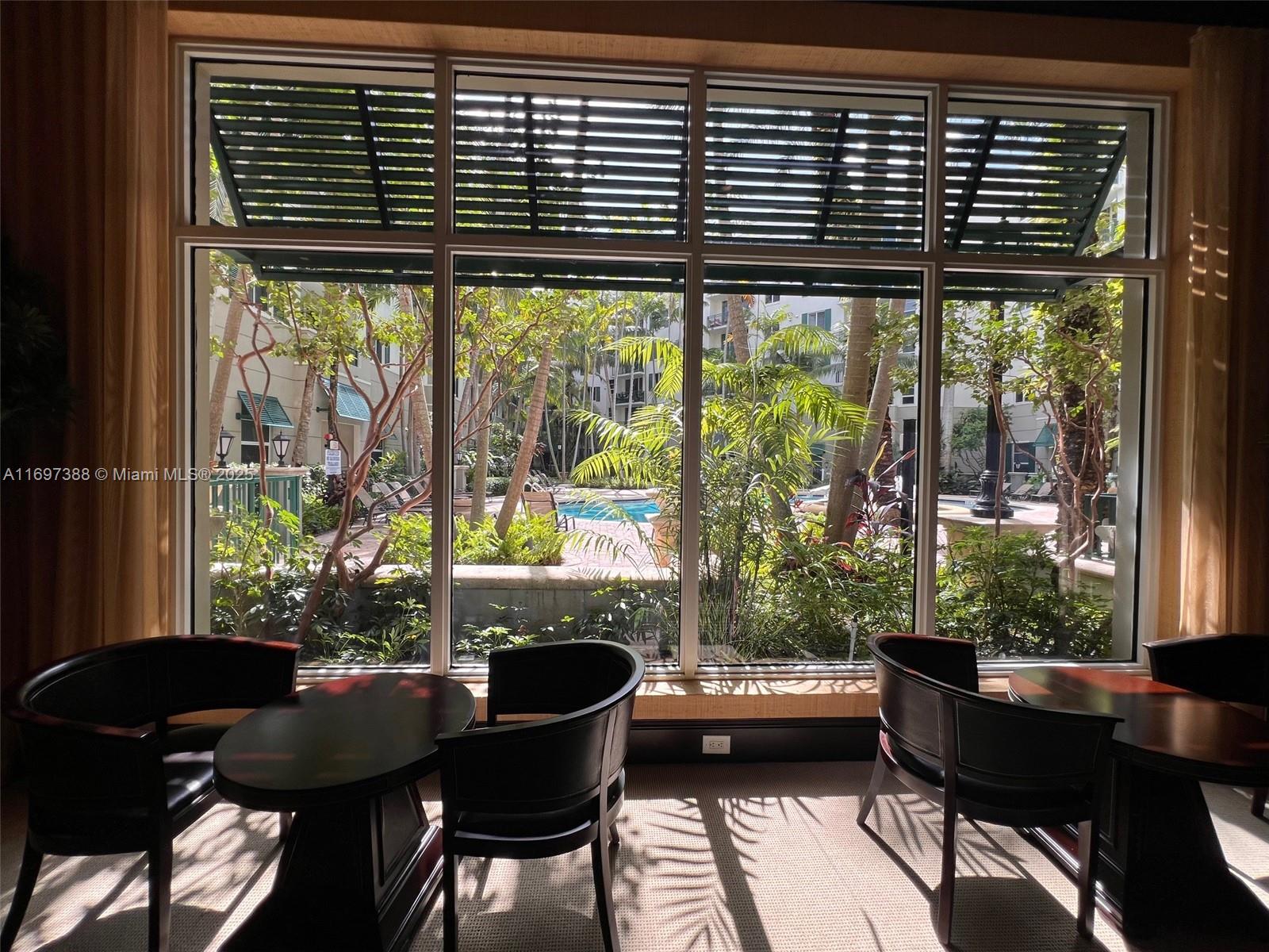 VERANDA CONDO - Residential Lease