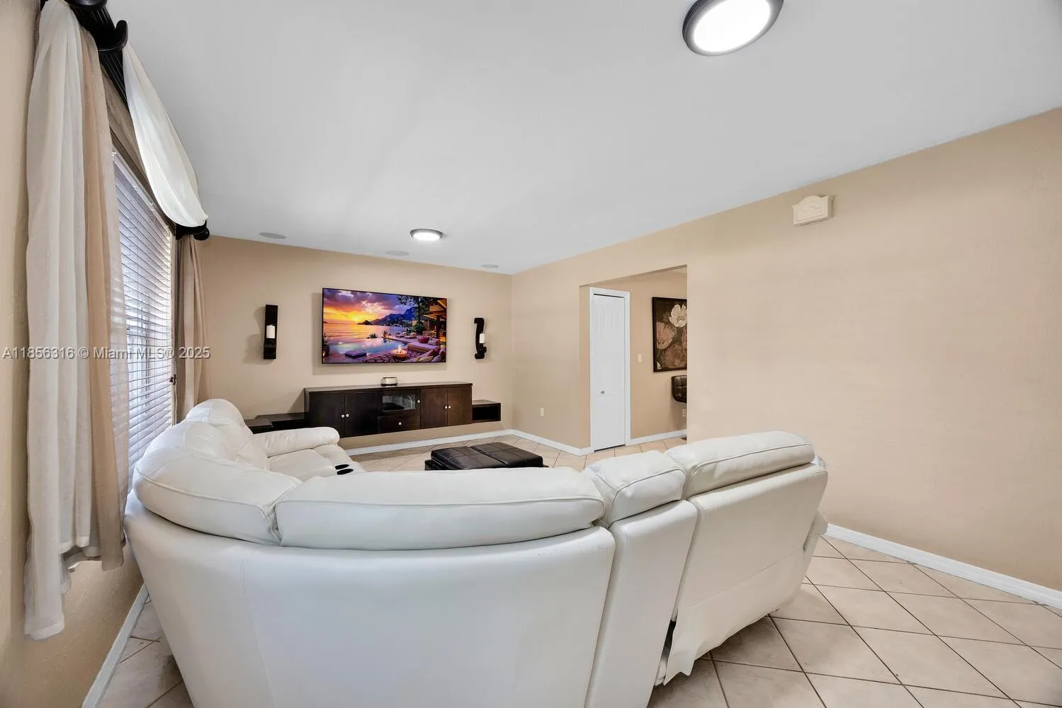 Pinecrest, Florida 33156, United States, ,Residential,Active,192390