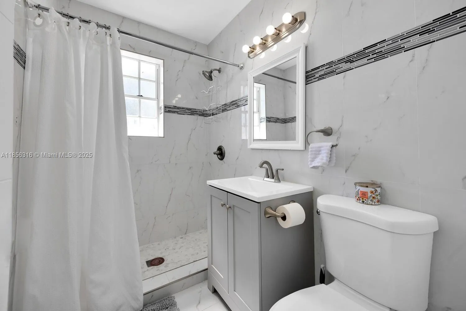 Pinecrest, Florida 33156, United States, ,Residential,Active,192390