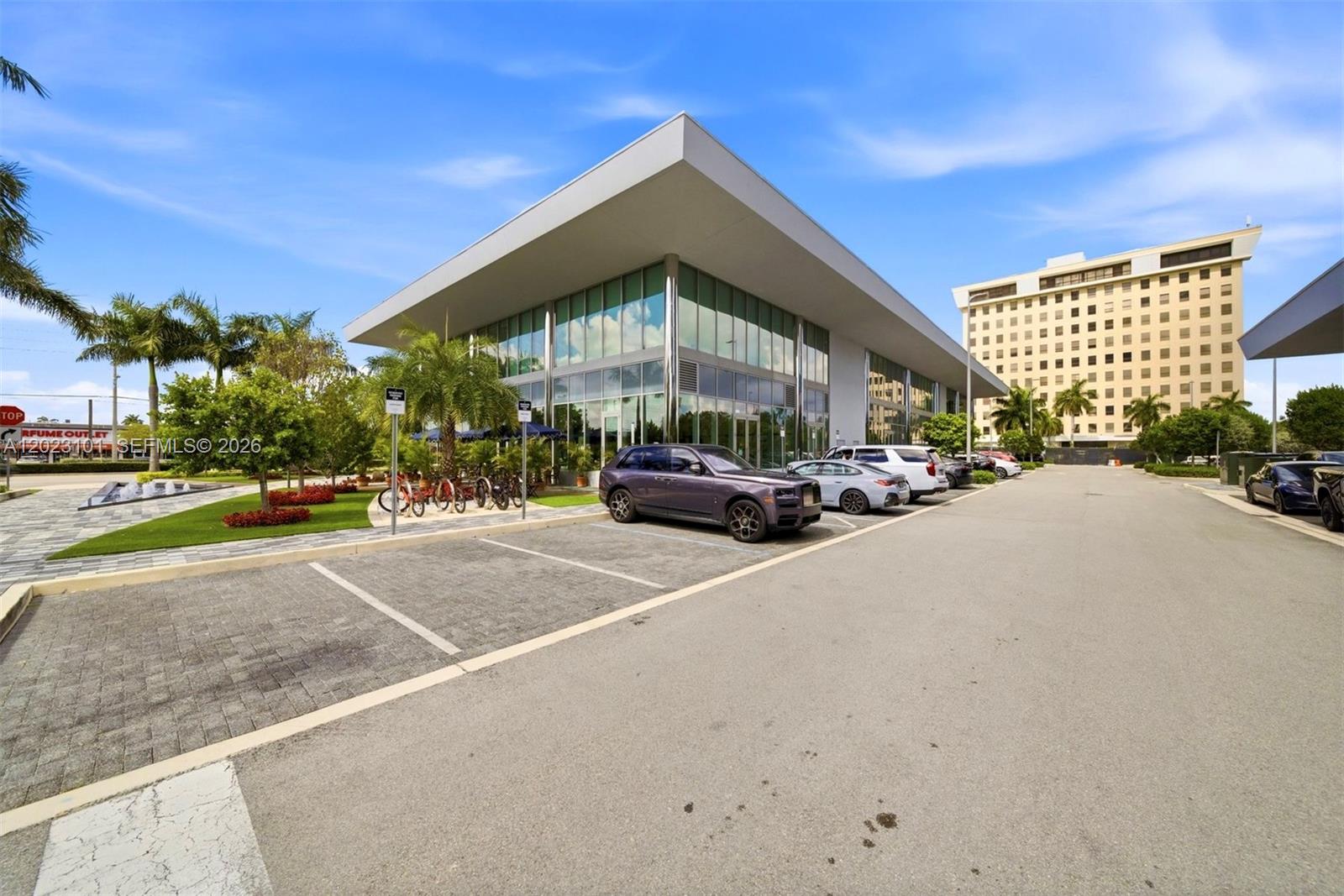 1006 E Hallandale Beach Blvd Units 4-101, 4-102, 4-103