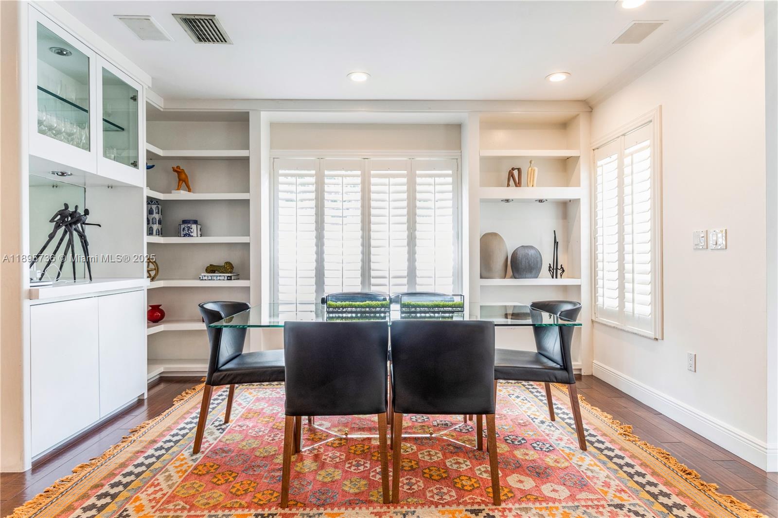 SARA PARK - Residential Lease