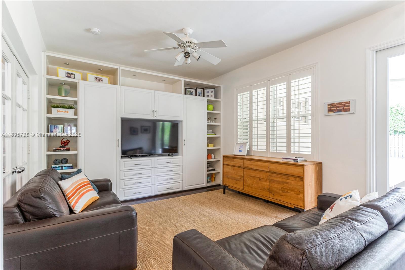 SARA PARK - Residential Lease