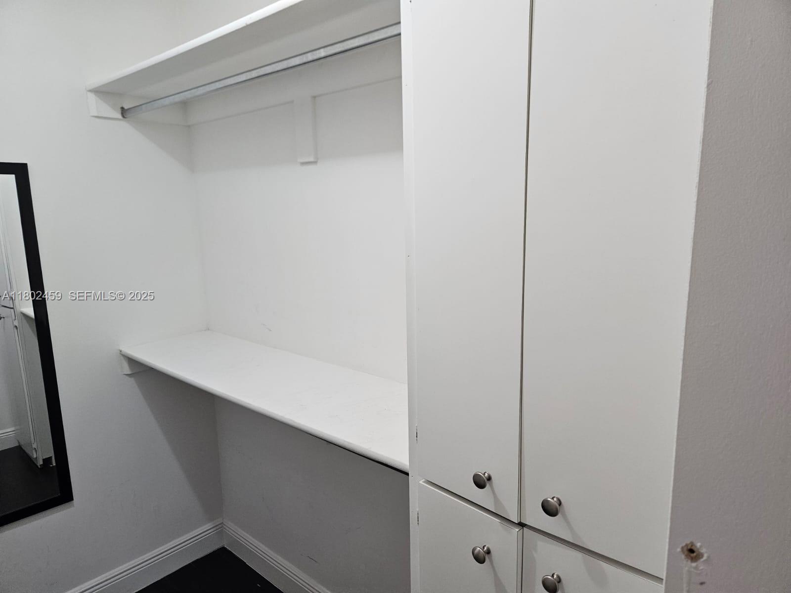 CRICKET CLUB CONDO - Residential