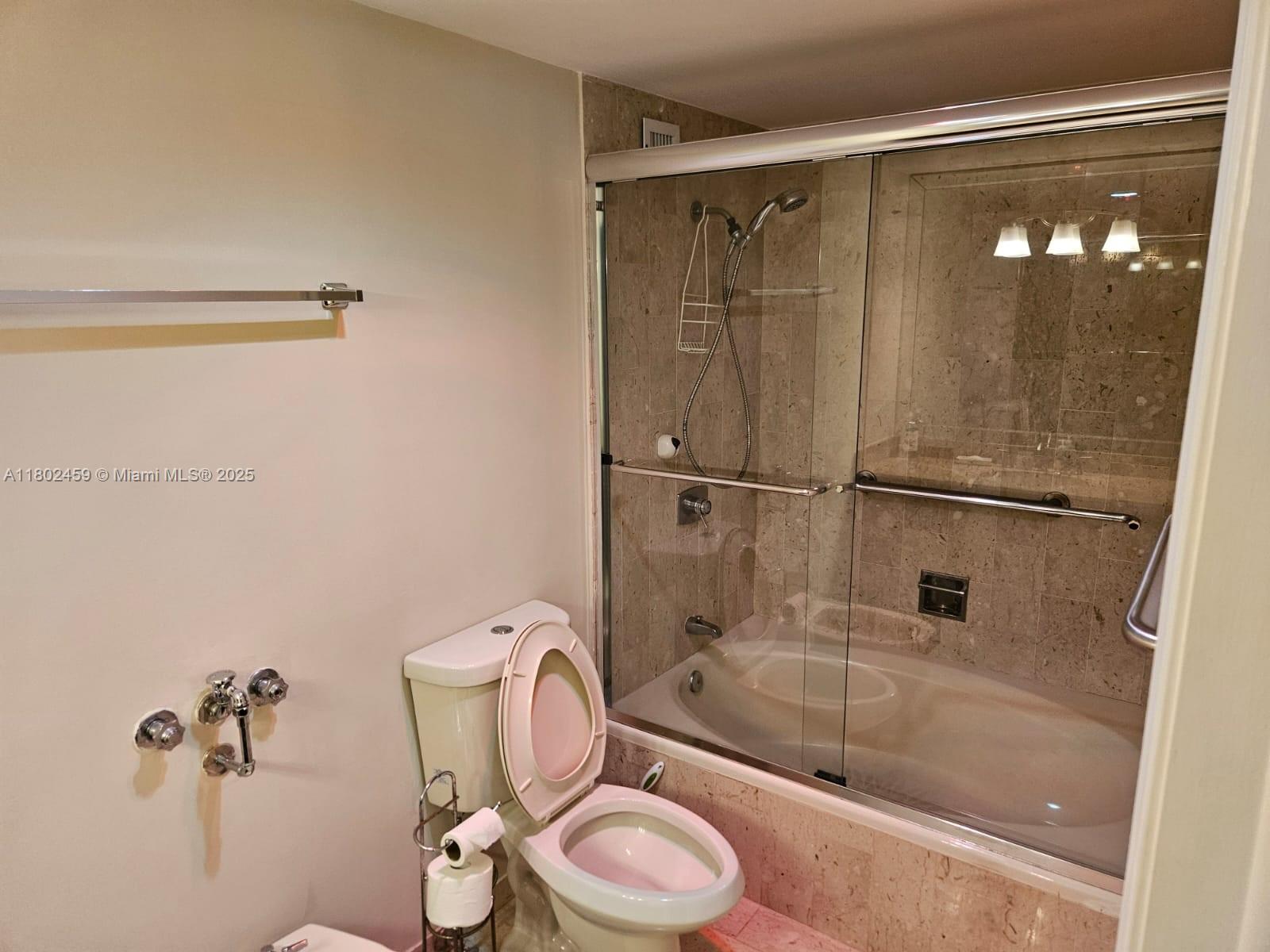 CRICKET CLUB CONDO - Residential