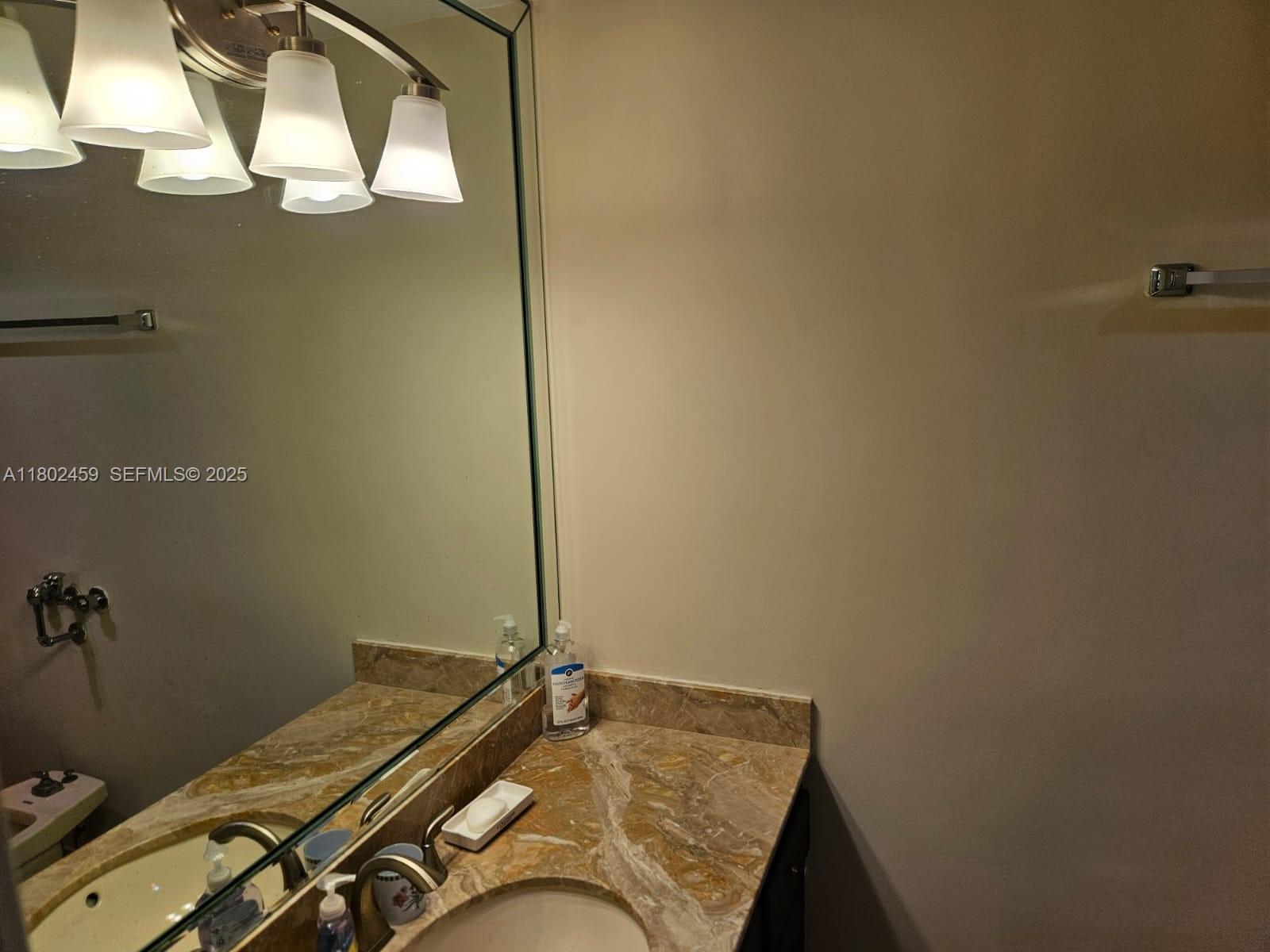 CRICKET CLUB CONDO - Residential