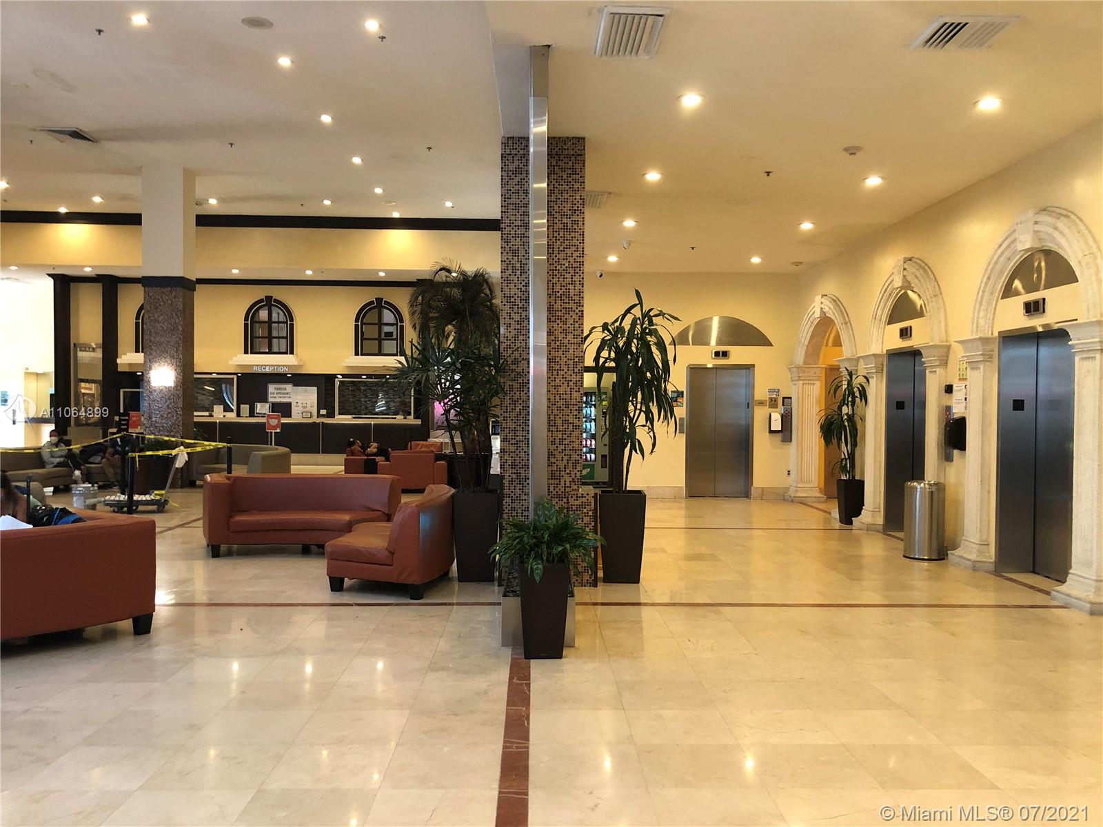 THE AVENTURA BEACH CLUB C - Residential