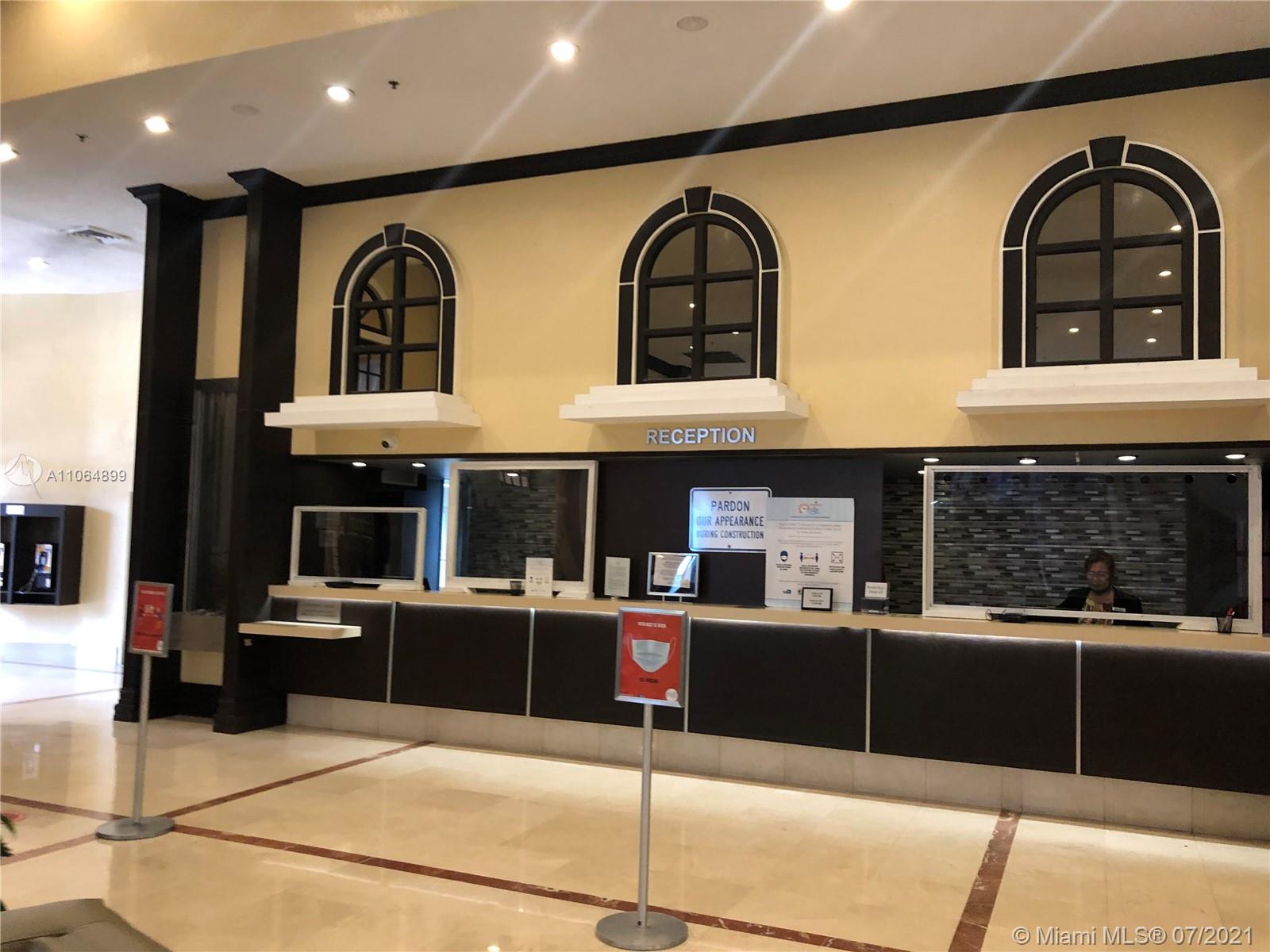 THE AVENTURA BEACH CLUB C - Residential