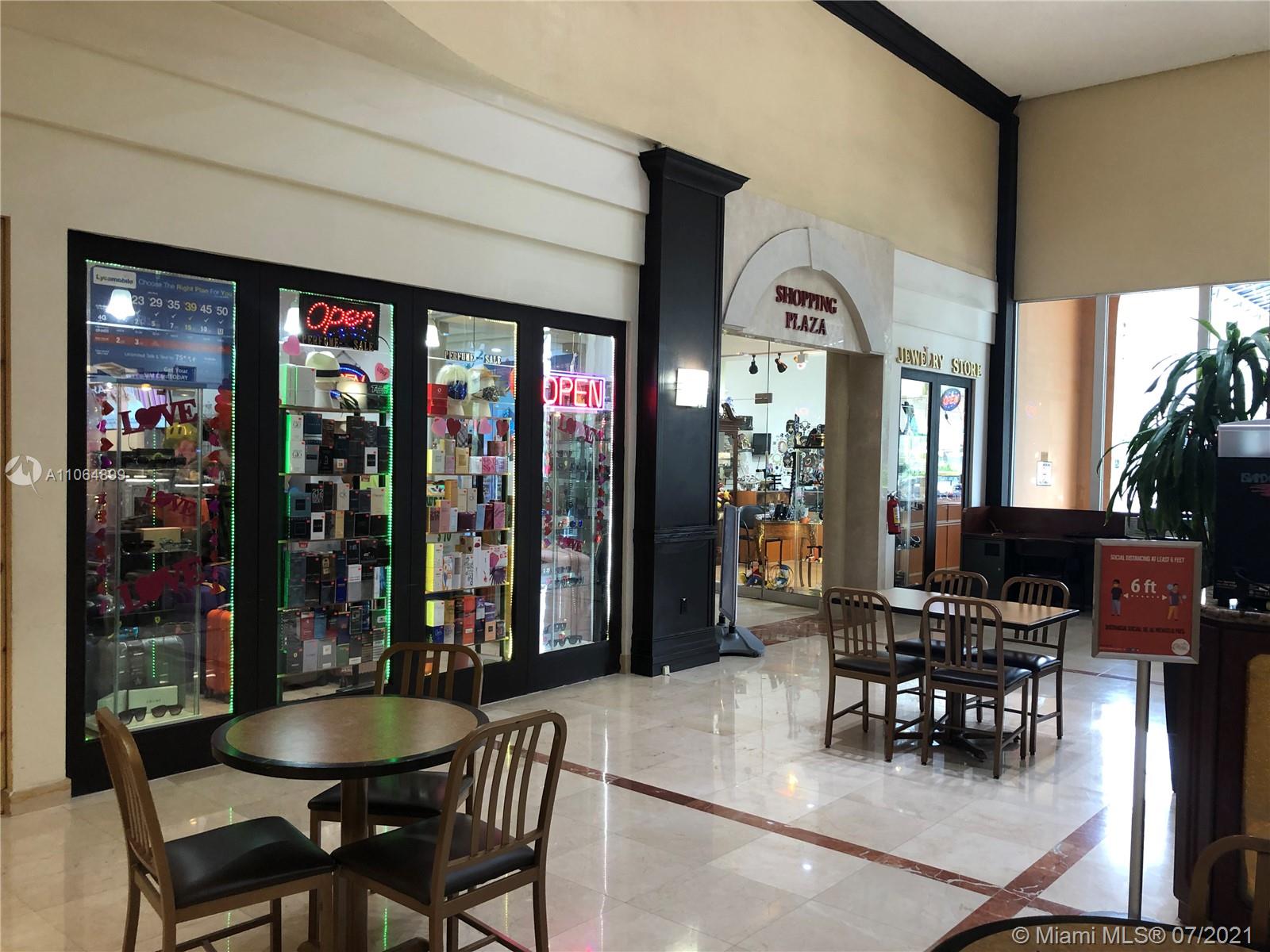 THE AVENTURA BEACH CLUB C - Residential