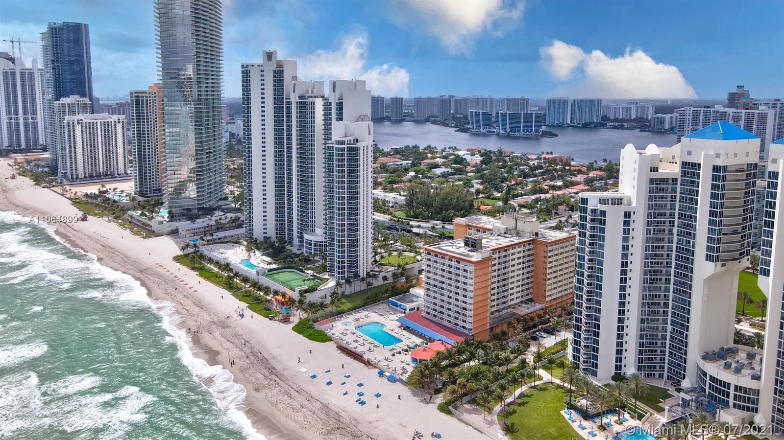 THE AVENTURA BEACH CLUB C - Residential