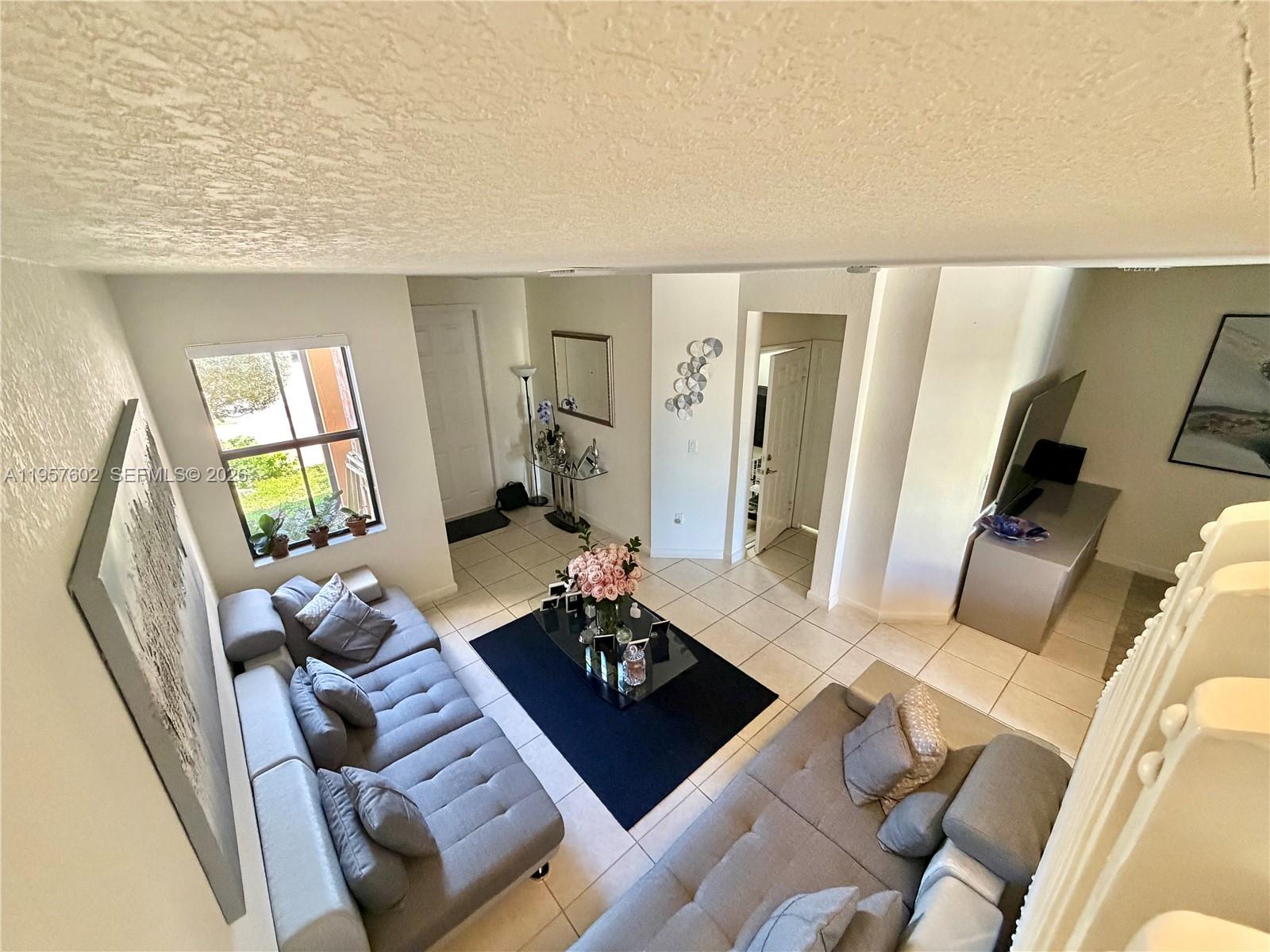 AQUABELLA NORTH REPLAT - Residential