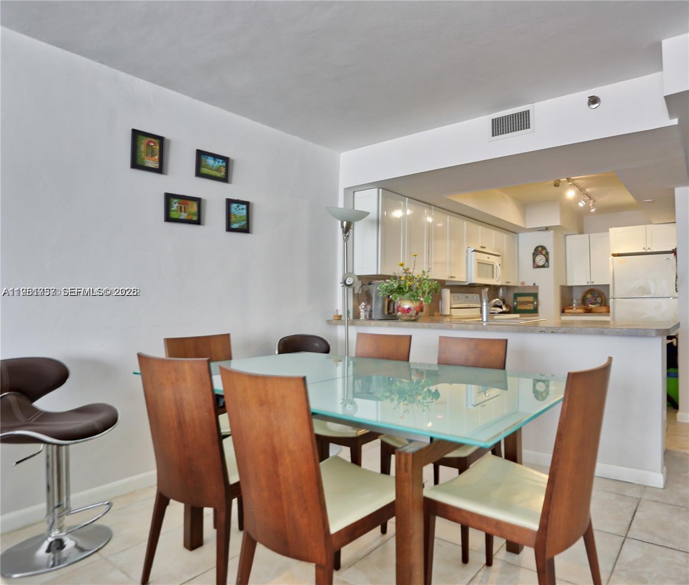 VENETIA CONDO - Residential