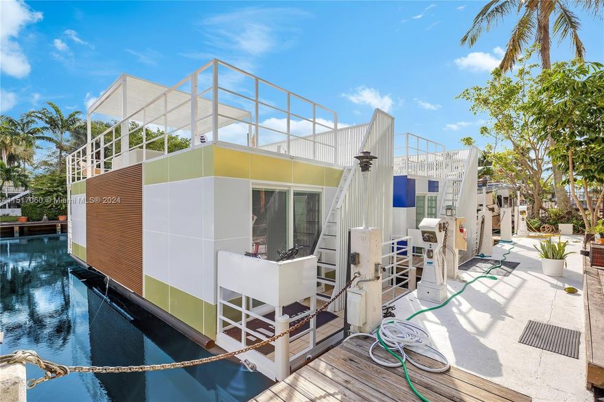 We seek motivated homeowners with unique dock & yard spaces to join our team of hosts. Our program is turn key, you choose your level of participation. Floating Tiny Homes; join us as we revolutionize vacation rental living. Enhance Your Space with a Floating Houseboat today. Customize your floating home's exterior/interior finishes. Choose the layout needed for your houseboat build. Low maintenance aluminum construction suited for So. Florida environment. We build these to go anywhere from our So, Florida facility, we ship floating homes and houseboats worldwide. Buyer should have access to marina or private dock which allows for a houseboat or live-a-board prior to contacting seller. If you own or manage a dock slip then we have the perfect way for you to utilize your space with purpose!