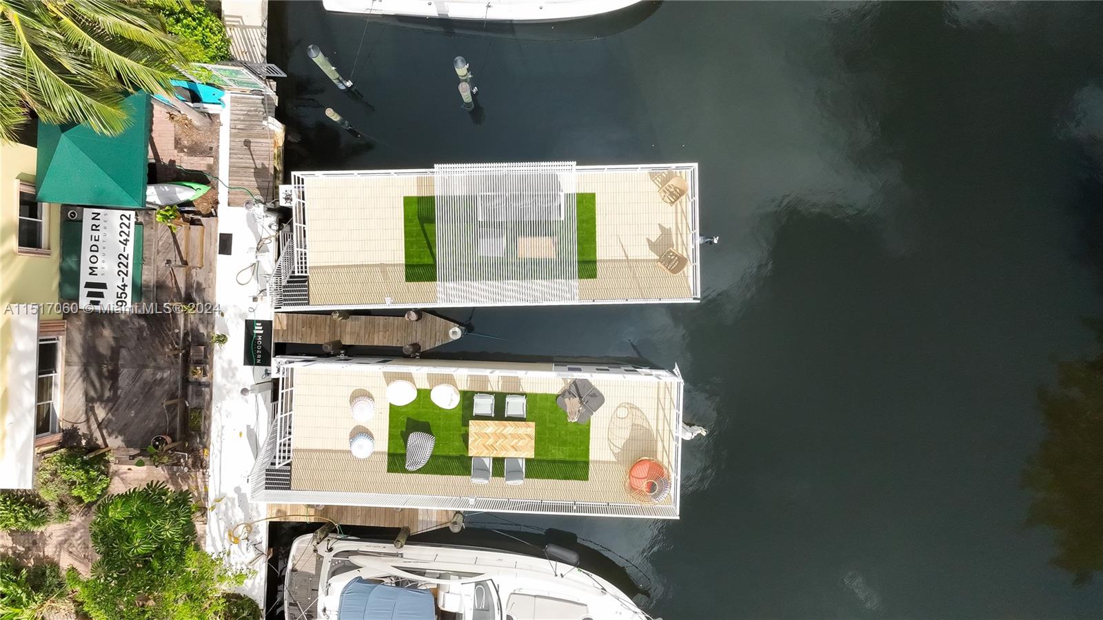 HOUSEBOAT TBD - Land
