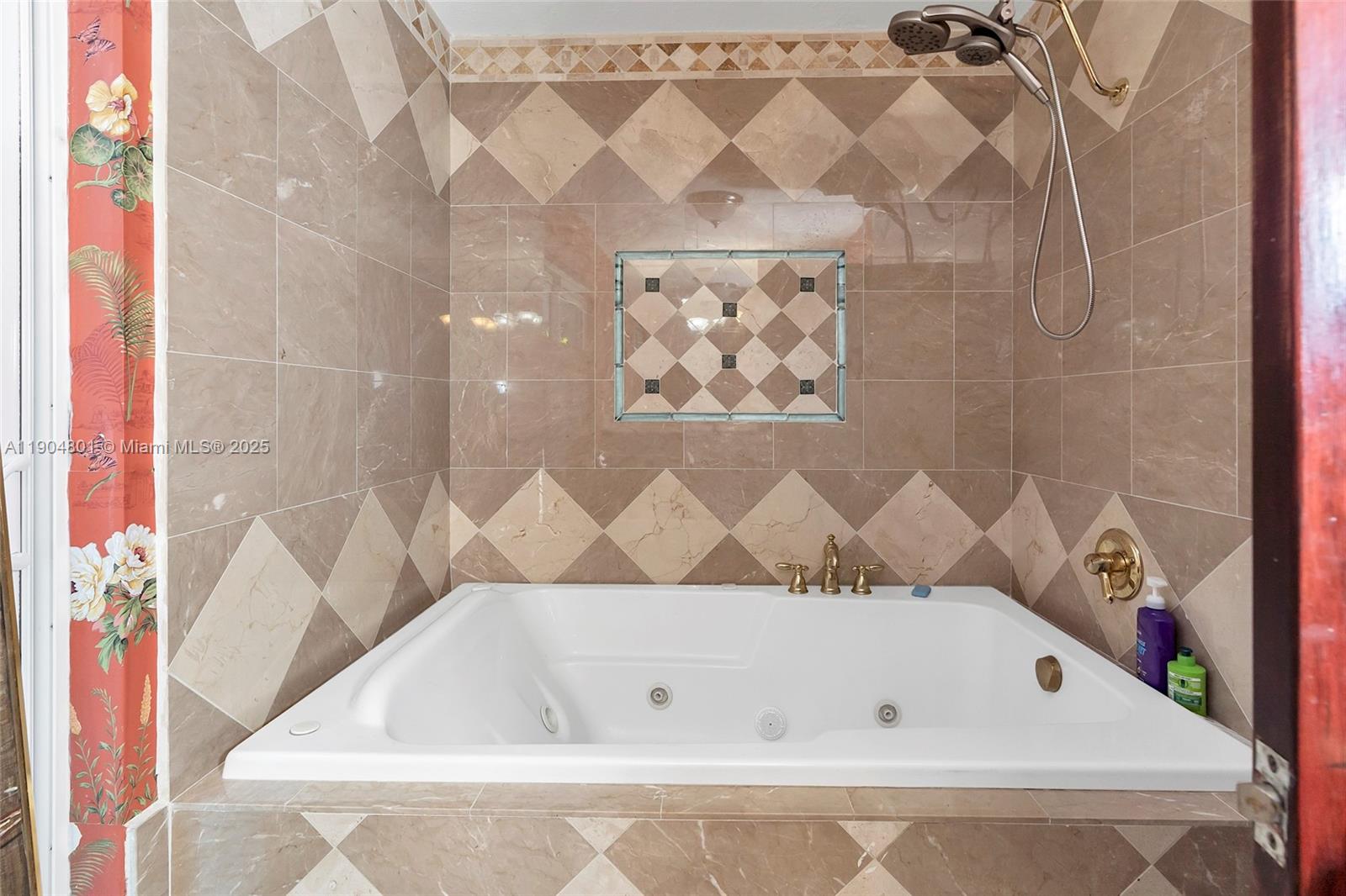 GABLES EDGE - Residential