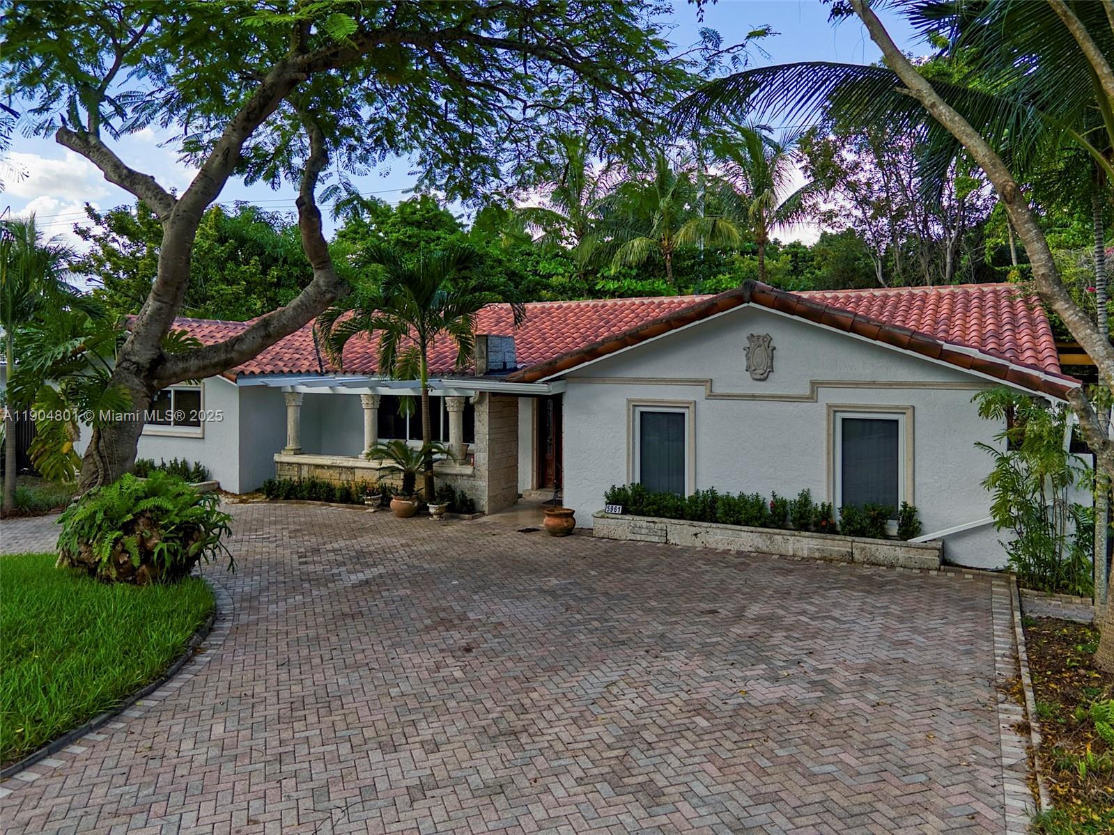 GABLES EDGE - Residential