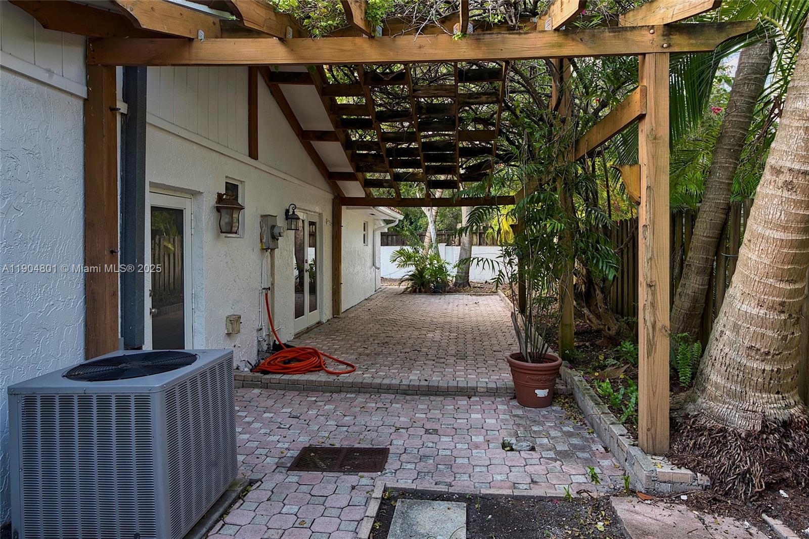 GABLES EDGE - Residential